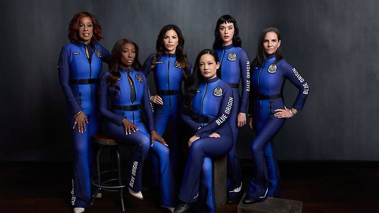 Sie haben die Erde von oben gesehen: Gayle King, Aisha Bowe, Lauren Sánchez, Amanda Nguyen, Katy Perry und Kerianne Flynn. (v.l.n.r.)