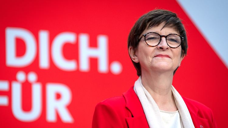 Esken selbst hat sich bisher nicht dazu geäußert, ob sie einen Posten im Kabinett anstrebt.