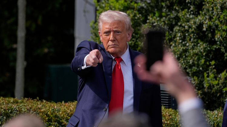 Müssen auch kriminelle US-Bürger eine Abschiebung unter Trump befürchten? Laut US-Präsident ja. 