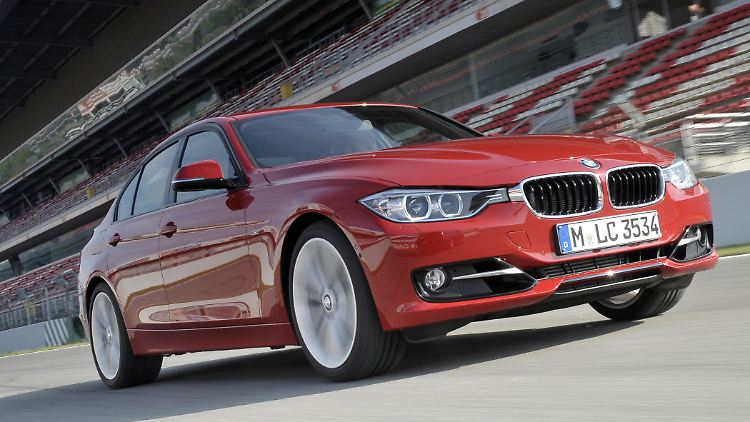 Käufer eines gebrauchten BMW 3er sollten darauf achten, dass das Auto über eine frische HU-Plakette verfügt, und die Schwachpunkte checken lassen. 