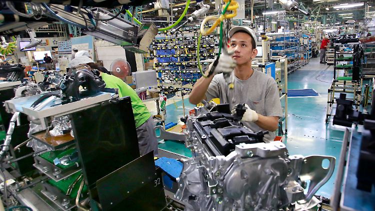 Nissan-Produktion in einem Werk in Yokohama.