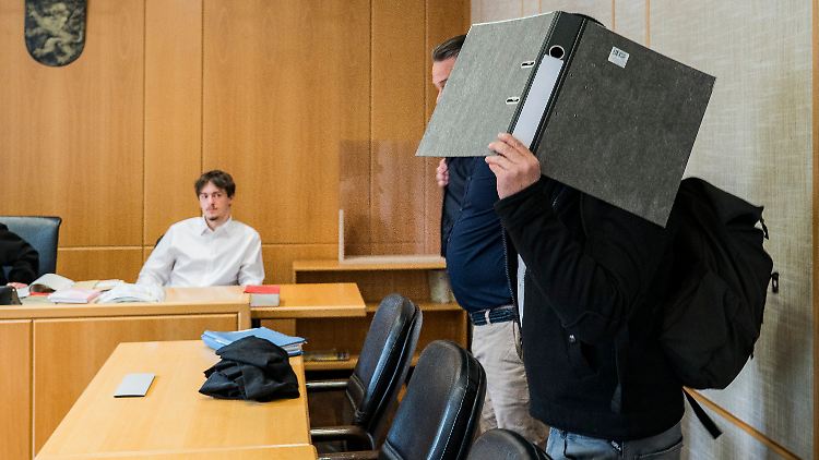 Die Umarmung selbst spielte während des Verfahrens nur eine untergeordnete Rolle.