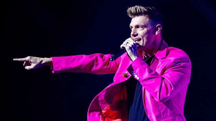 Der Backstreet-Boys-Sänger Nick Carter weist die Anschuldigungen zurück. 