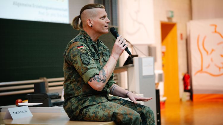 Anastasia Biefang sei mit ihrem Dating-Profil ihrer Pflicht zur Wahrung des eigenen Ansehens nicht nachgekommen, entschied 2022 ein Gericht.