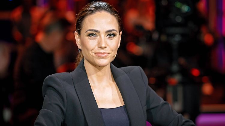 Meldet sich nach der Entbindung zurück: Franca Lehfeldt.
