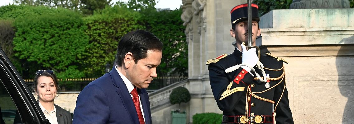 2025-04-17T185554Z_1737893306_RC2TZDAGQD5Z_RTRMADP_3_UKRAINE-CRISIS-RUBIO.JPG