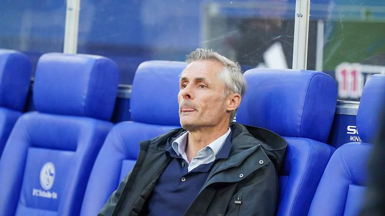 Eigentlich würde Kees van Wonderen gerne weiter beim FC Schalke arbeiten.