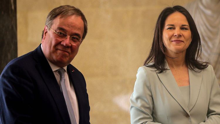 Folgt Armin Laschet auf Annalena Baerbock als Außenminister? Die gemeinsame Reise nach Syrien befeuerte entsprechende Überlegungen.