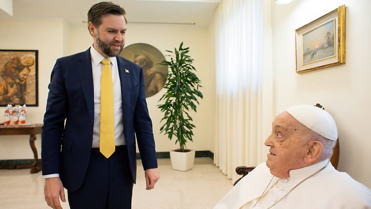 Nur für "wenige Minuten" haben sich Vance und Franziskus getroffen, hieß es aus dem Vatikan.