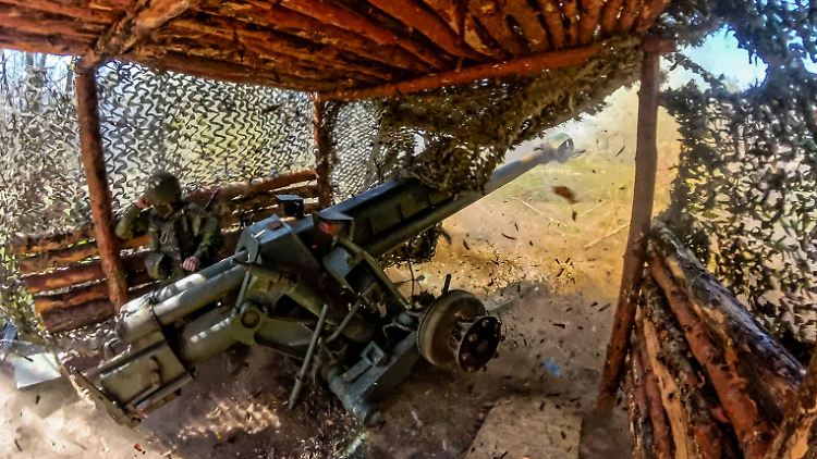 Russland soll unter anderem mit Artillerie, Infanterie und Drohnen weiter angegriffen haben.