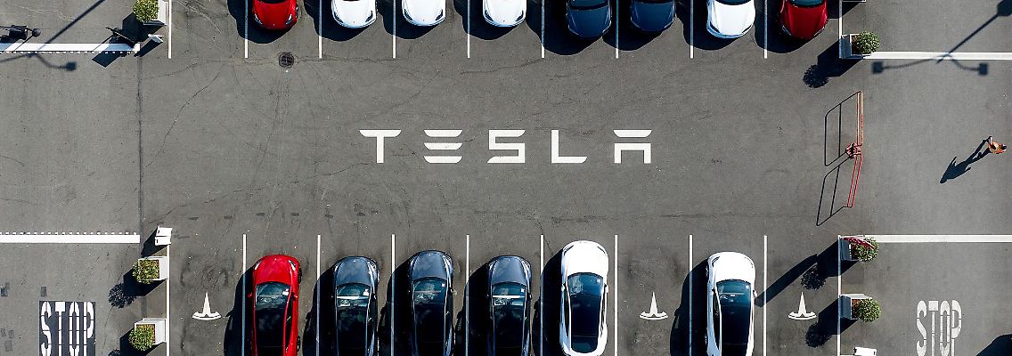 Weniger Auslieferungen, weniger Gewinn - Tesla verfehlte die Erwartungen. (Archivbild)