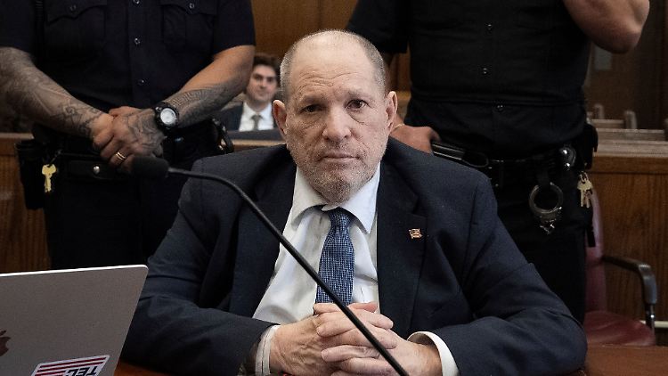 Die Klage gegen Weinstein wurde bereits im Februar eingereicht. 