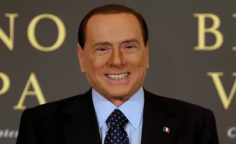 2023-06-12T085024Z-1983031399-RC2TH284XHKT-RTRMADP-3-ITALY-BERLUSCONI