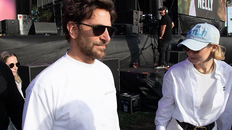 Bislang gab es von Bradley Cooper und Gigi Hadid nur Paparazzi-Fotos zu sehen und keine privaten Aufnahmen.