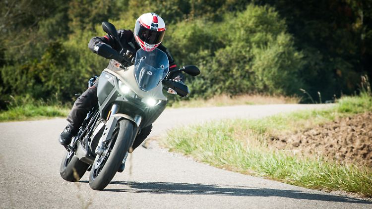 Zum Start in die neue Motorradsaison könnte ein neuer Helm fällig werden.