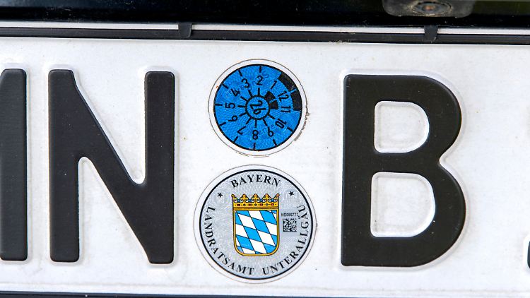 In Deutschland müssen Autos alle zwei Jahre zum Tüv.