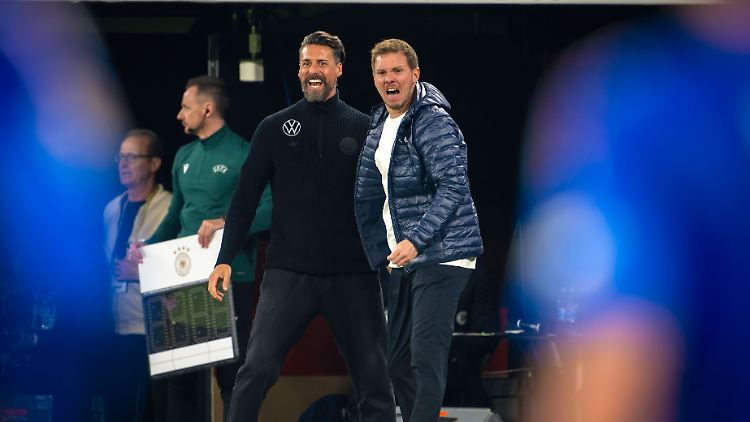 Sandro Wagner und Julian Nagelsmann im Nations-League-Viertelfinale gegen Italien.