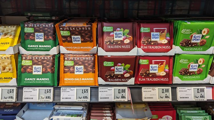 Seit über 100 Jahren produziert und verkauft das Familienunternehmen Alfred Ritter Schokolade – bekannt vor allem durch die quadratischen Tafeln der Marke Ritter-Sport. 
