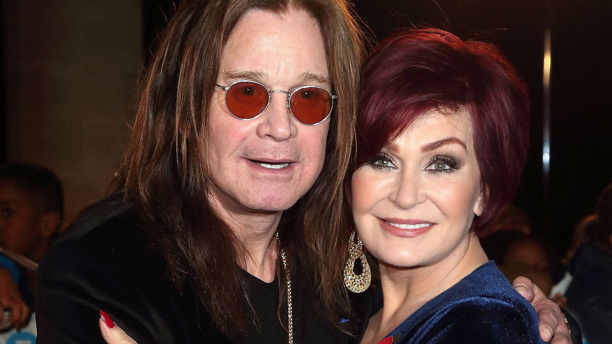 -Halt-mich-ganz-fest-Sharon-Osbourne-verr-t-Ozzys-letzte-Worte