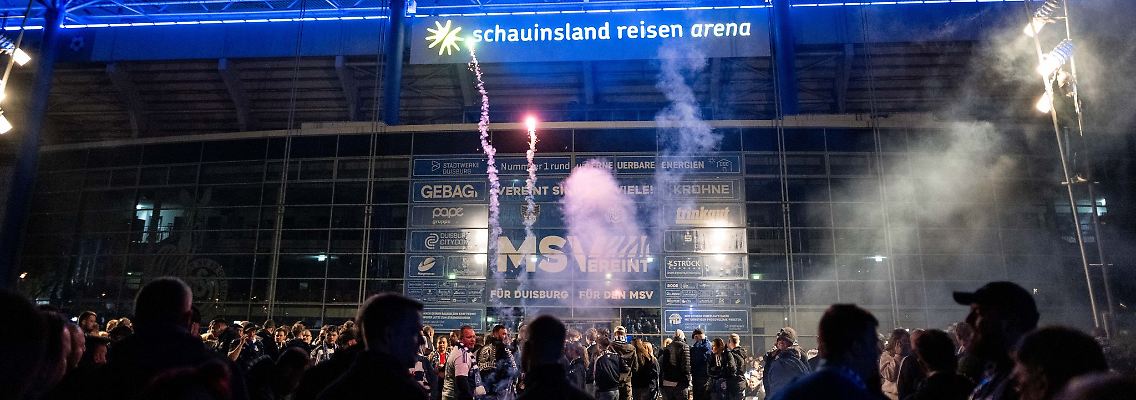 Mitternachtsparty an der Wedau.