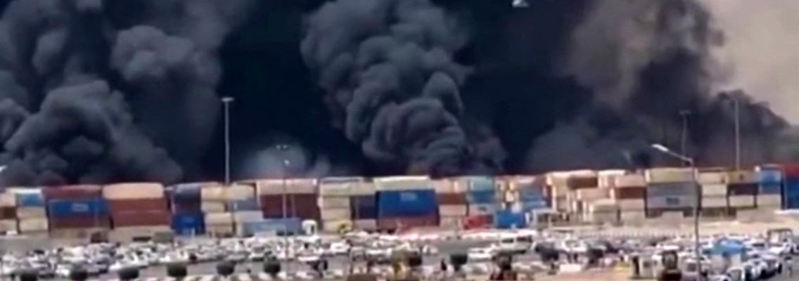 AFP__20250426__43KD8G2__v3__HighRes__TopshotIranPortExplosion.jpg