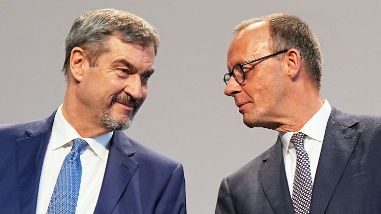 Merz wird Kanzler, Söder bleibt in Bayern - weitere Personalien gibt es am Montag.