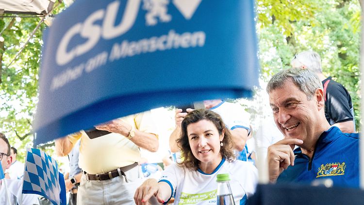 Söder und Bär bei einem gemeinsamen Auftritt im Jahr 2023.