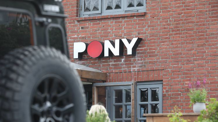 Die unrühmlich bekannt gewordenen Szenen spielten sich im Sylter Strandclub "Pony" ab.