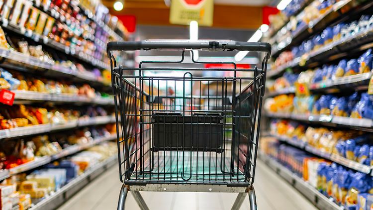Jeder kennt es: Wer hungrig einkaufen geht, entscheidet anders als im gesättigten Zustand.