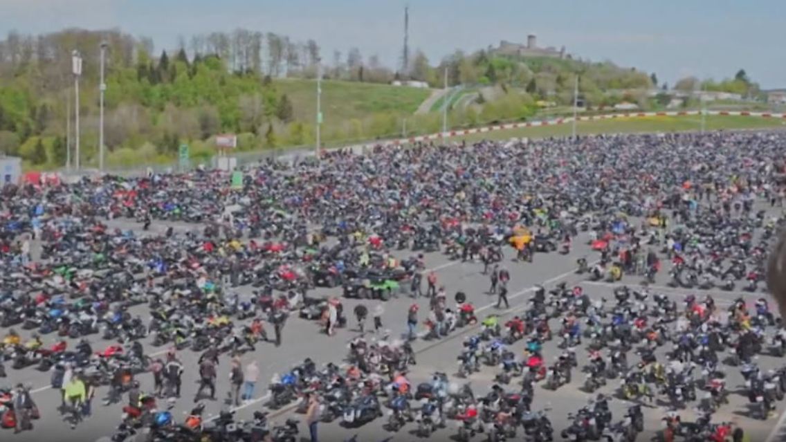 Biker_Nürburgring.JPG