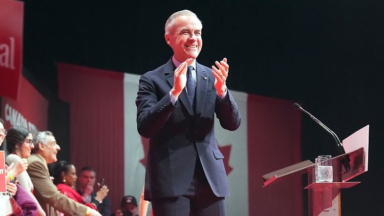 Strahlender Sieger: Der kanadische Premierminister Carney spricht in der Wahlnacht zu seinen Anhängern.