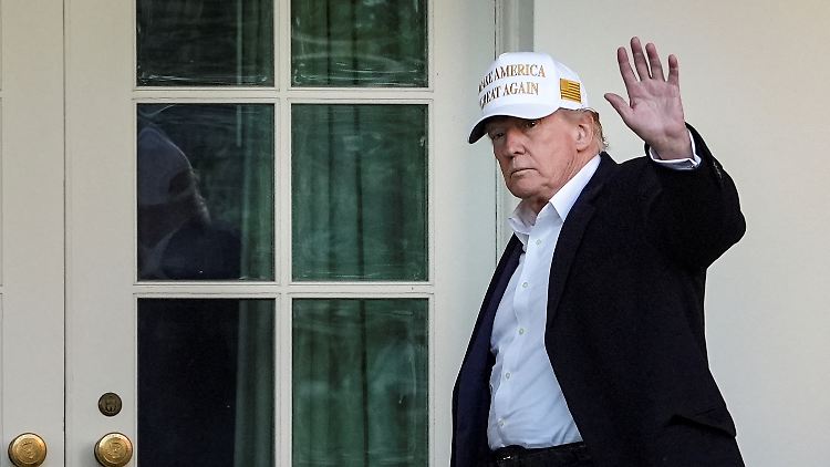 Seit 100 Tagen versetzt Trump die Welt in Aufruhr - und findet offenbar Gefallen daran.