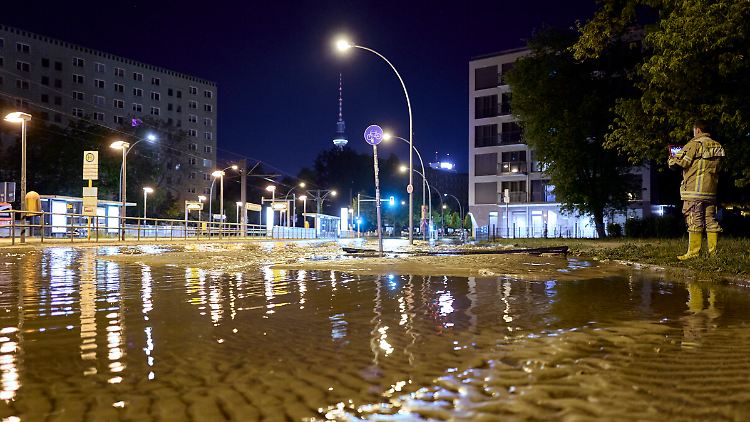 Der Wasseraustritt war am Platz der Vereinten Nationen am größten.