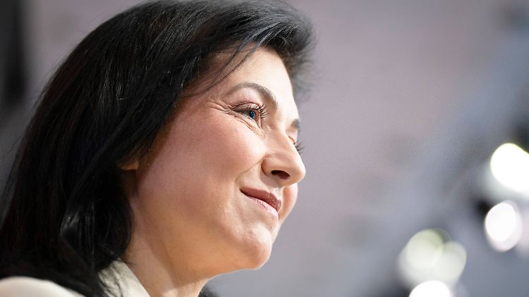 Katherina war lange Politikerin, dann Managerin, jetzt wieder Politikerin.