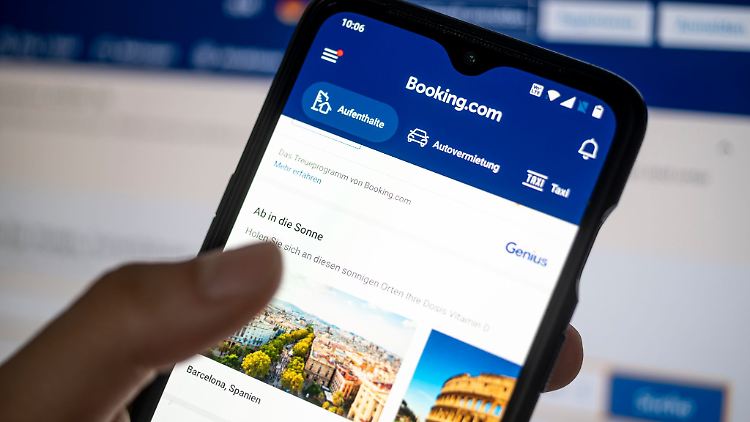 Sommerreisesaison: "Watchlist Internet" warnt vor Kriminellen, die Booking.com missbrauchen, um Kreditkartendaten abzugreifen.