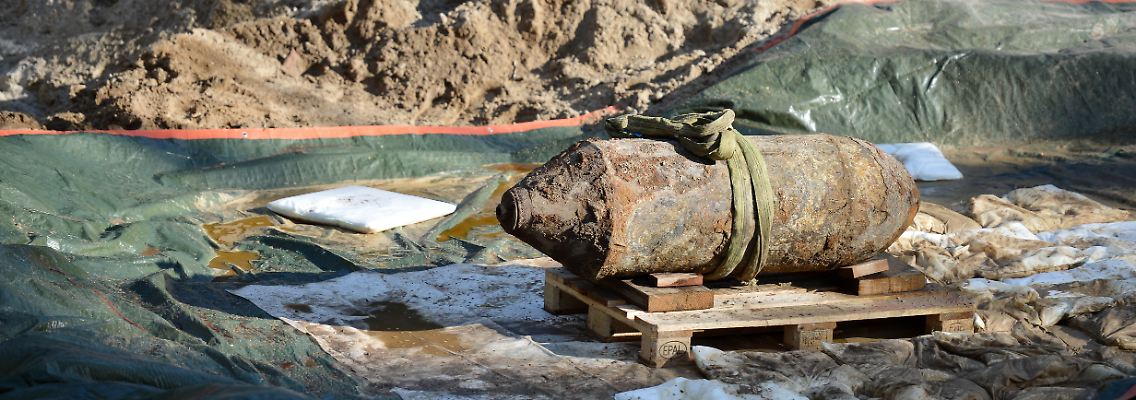 Diese 500 Kilogramm schwere Bombe ist eine von vielen, die Matthias Kotulla und sein Team entschärft haben. Sie wurde 2013 in einer Baugrube in Berlin-Schmargendorf gefunden.