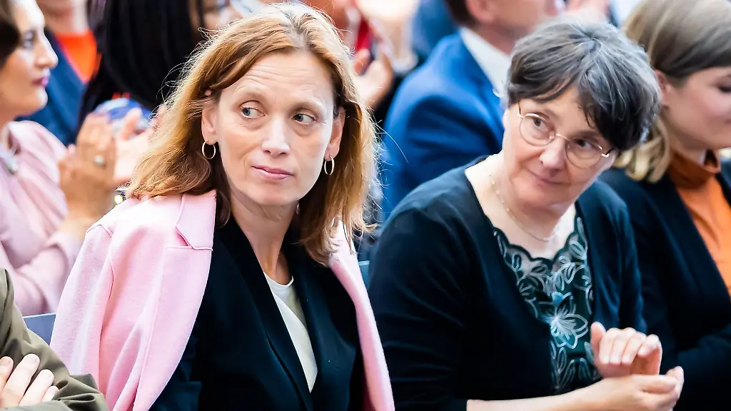 Karin-Prien-CDU-l-Bildungsministerin-von-Schleswig-Holstein-bei-einem-Termin