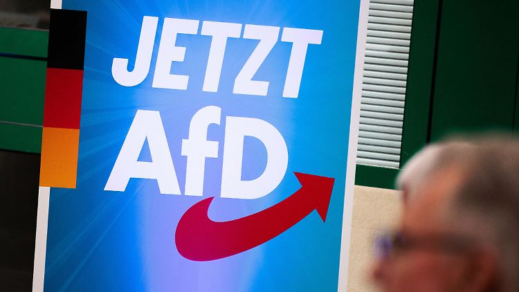 Der Verfassungsschutz betrachtet die AfD als gesichert rechtsextremistisch. 