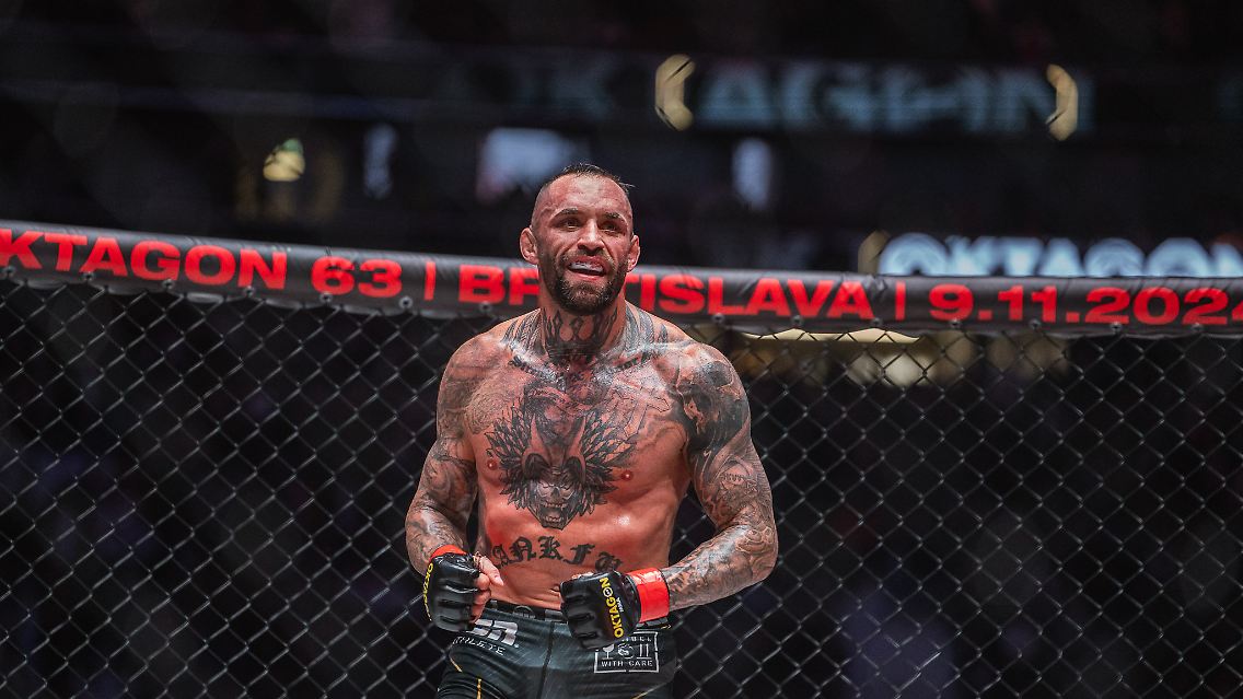 Der König ist tot, lang lebe der König! Christian Eckerlin ist in MMA-Deutschland die Nummer eins, was Reichweite und Publikumsaffinität angeht. Der 38-Jährige ...