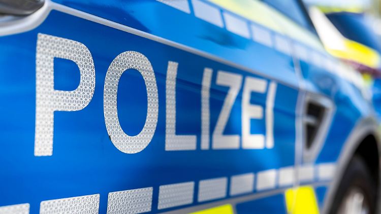 Die Polizei ermittelt inzwischen.