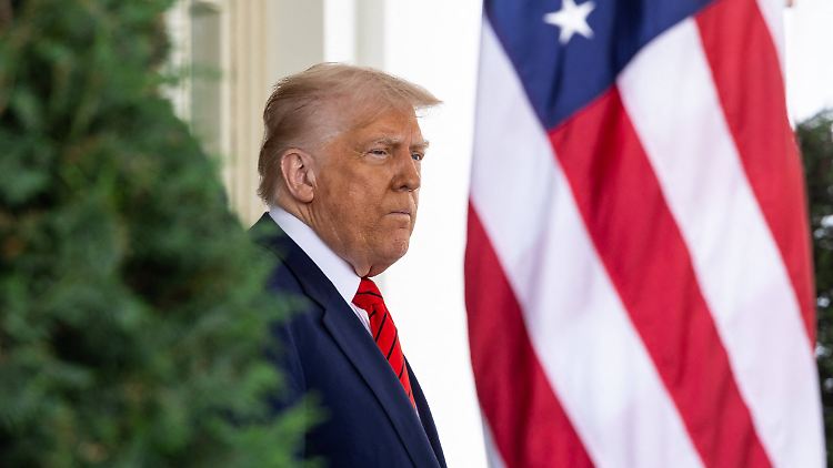 Donald Trumps geplanter Haushalt könnte schwerwiegende Folgen für den American Football haben.