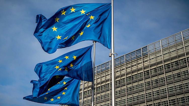 "Die EU ist nach wie vor fest entschlossen, mit den USA zu Verhandlungsergebnissen zu kommen", sagte Kommissionspräsidentin von der Leyen.