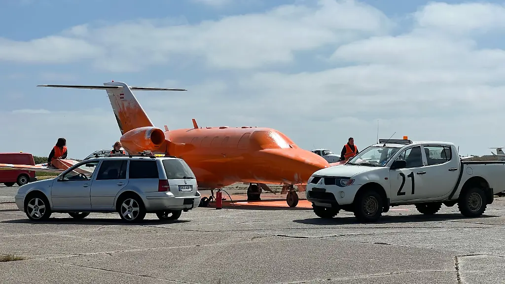 2fd8e3c2a985bf78a6ef2d594aed87a4