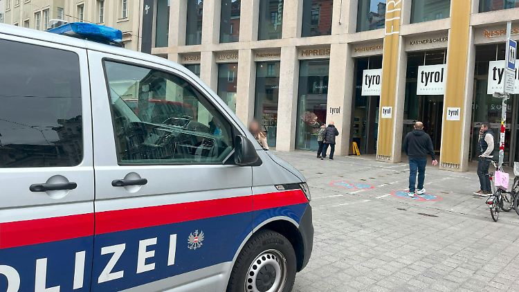 Das Landesgericht für Strafsachen in Wien geht weiterhin von "dringendem Tatverdacht" bei Benko aus.