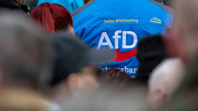 Die AfD bemüht sich, einem Verbotsverfahren zu entgehen. 