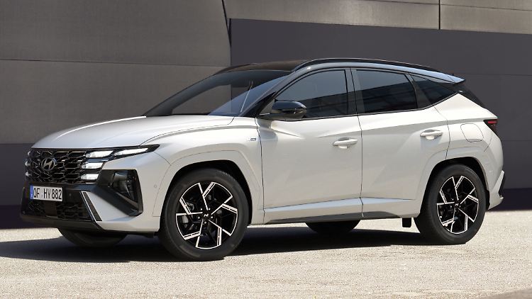 Zwar präsentiert sich der Hyundai Tucson insgesamt zurückhaltend gezeichnet, aber die zackig-burschikos gehaltenen Radhäuser machen ihn einprägsam.