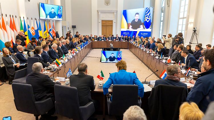Die Außenminister und Diplomaten europäischer Staaten treffen sich in Lwiw.