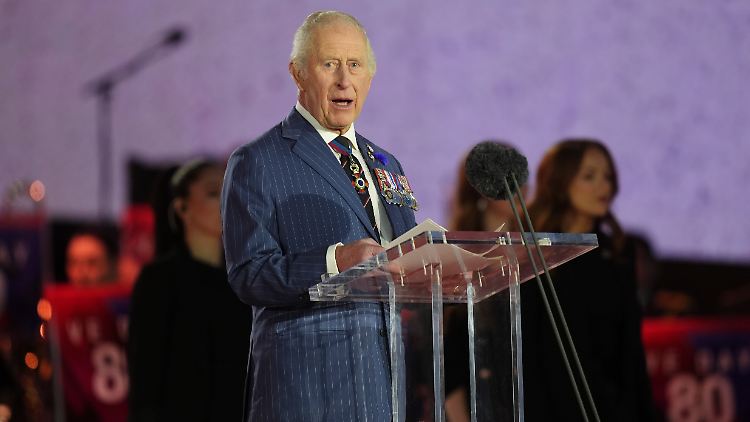 Ist seit über zwei Jahren der britische Monarch: Charles III. 