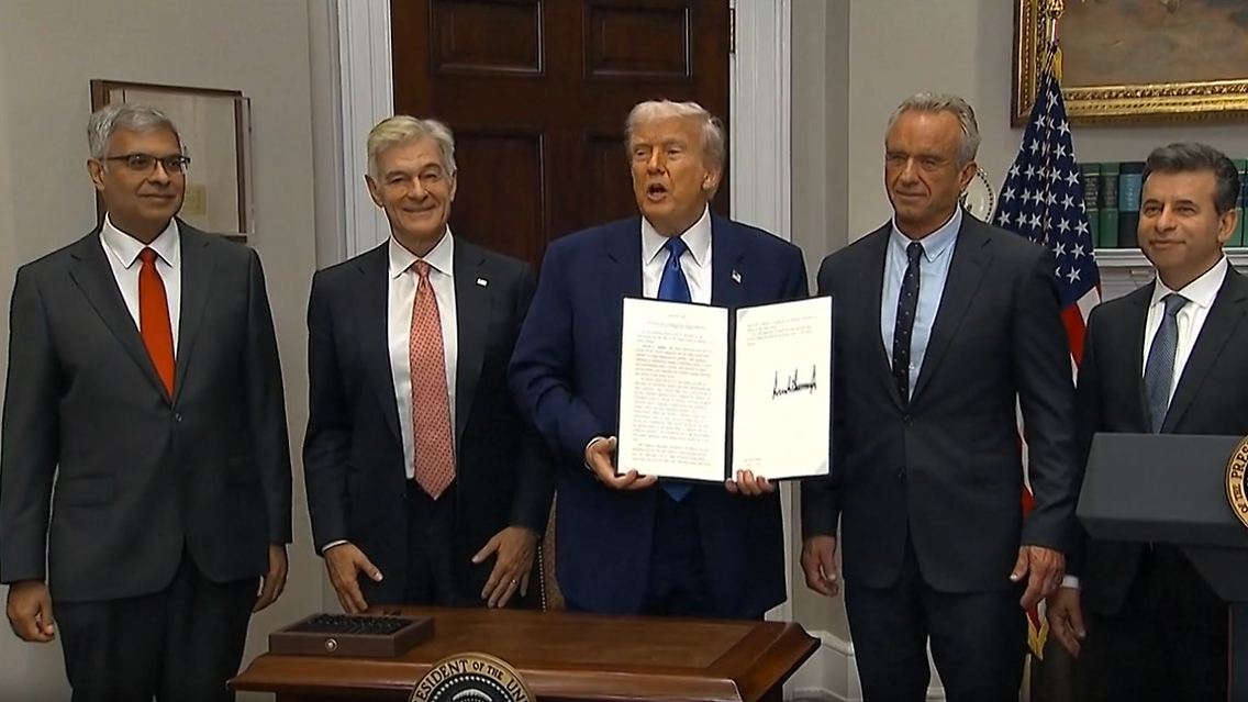 TrumpChinaDeal.jpg