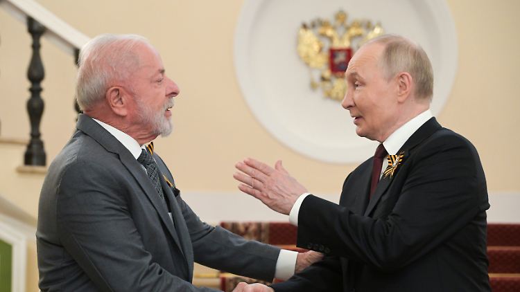 Während der Siegesparade in Moskau haben Lula da Silva und Putin engere Bande geknüpft.